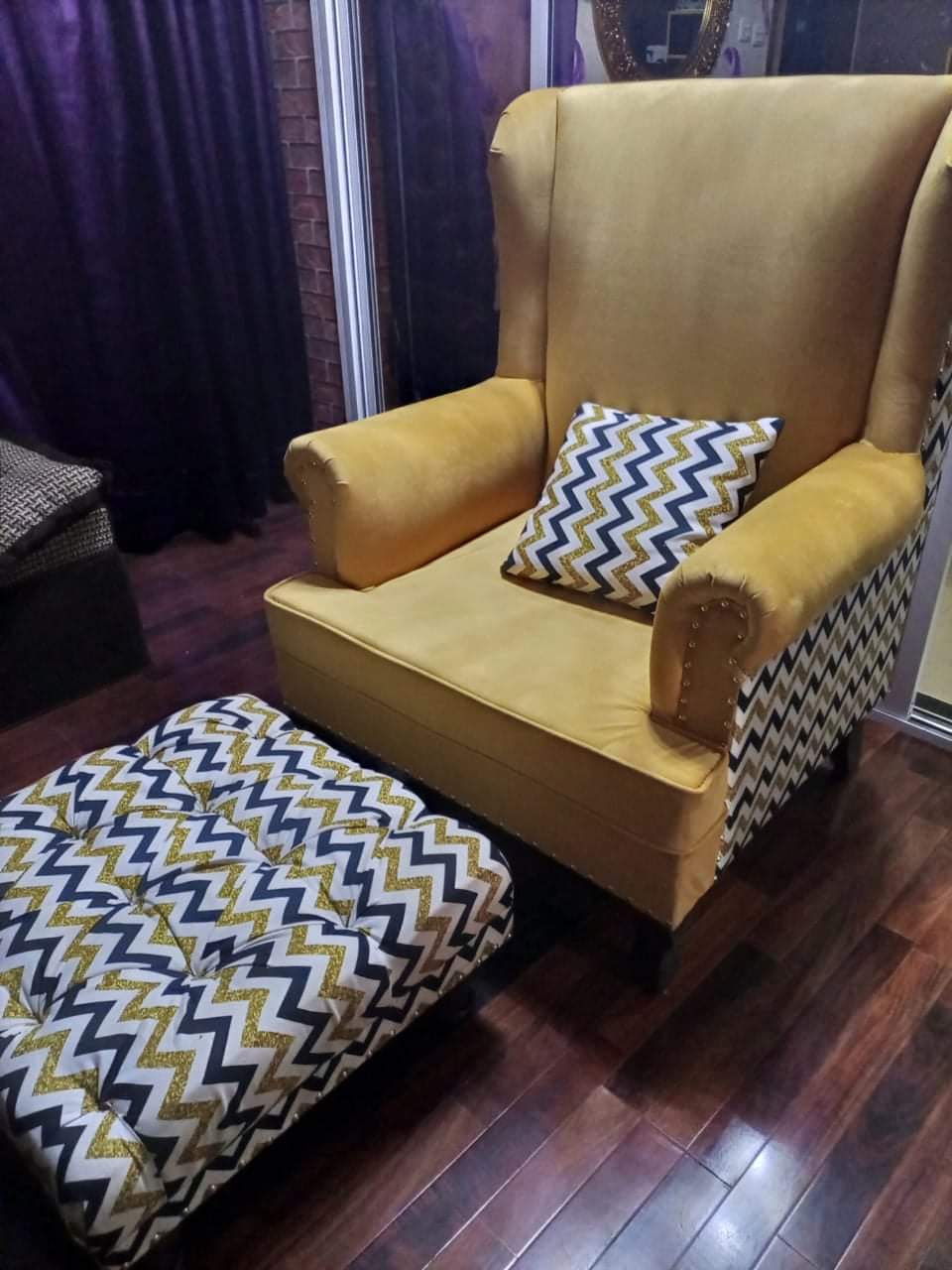 Custom Sofa Upholstery Defence Colony Delhi
